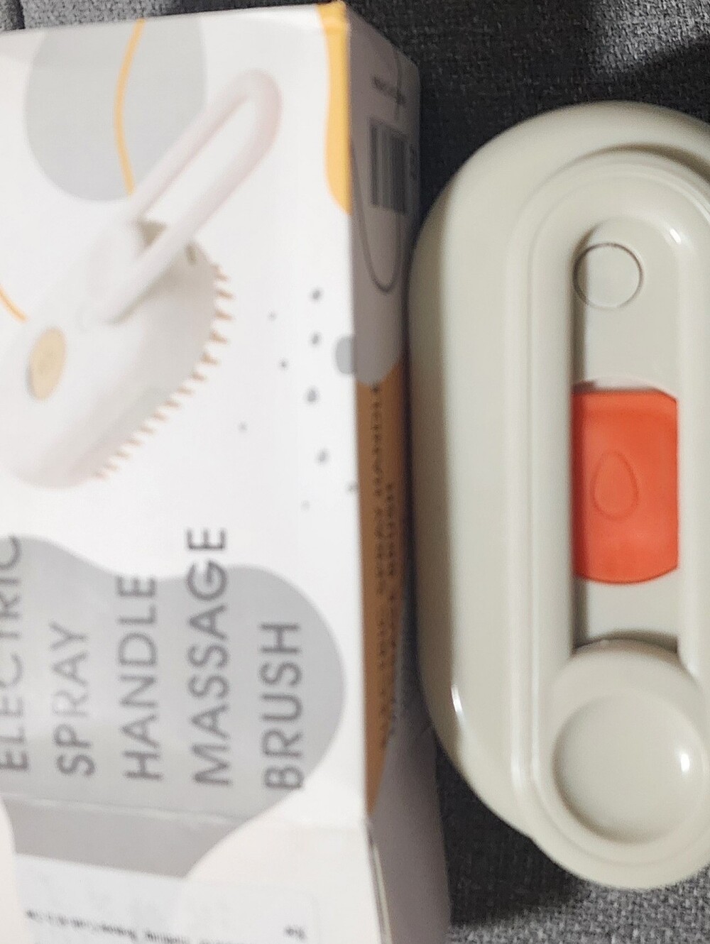 Portable Handle Massage Brush in Cream and Orange